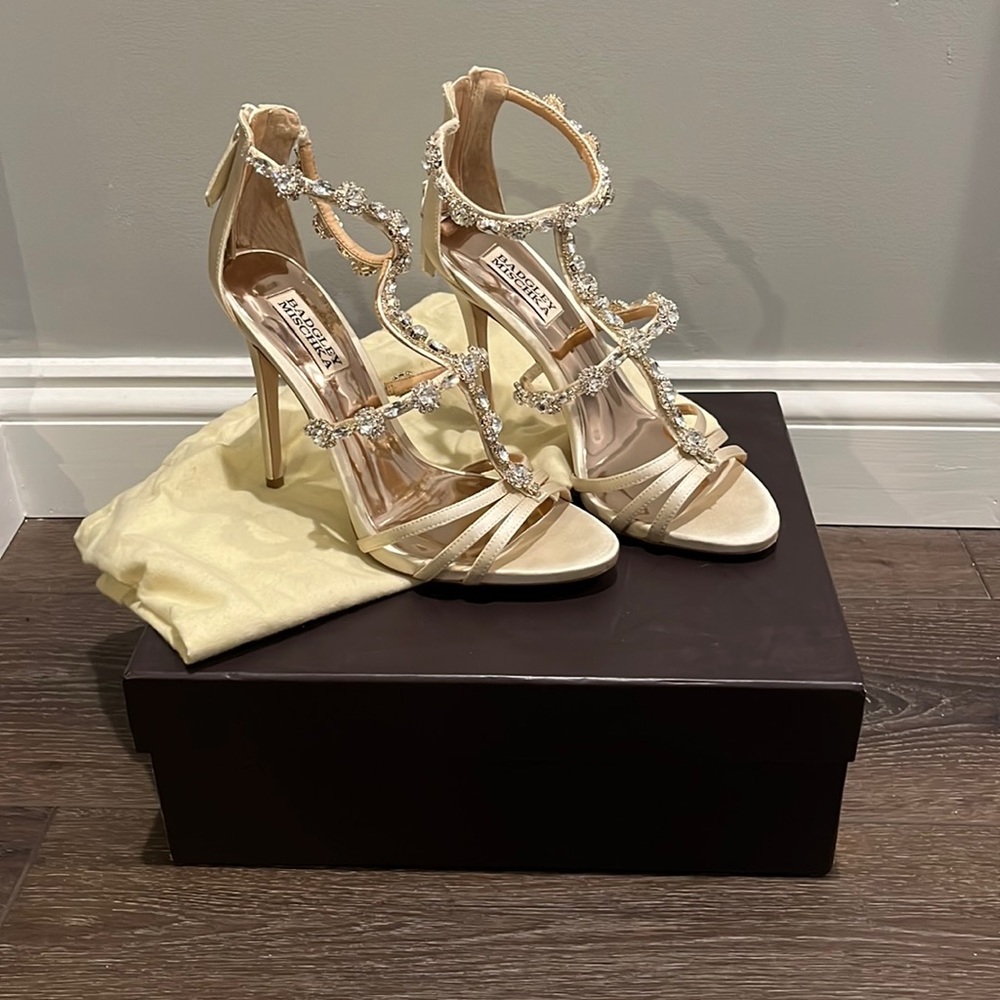 Badgley Mischka Thelma Wedding Sandal Heels - Size 7.5